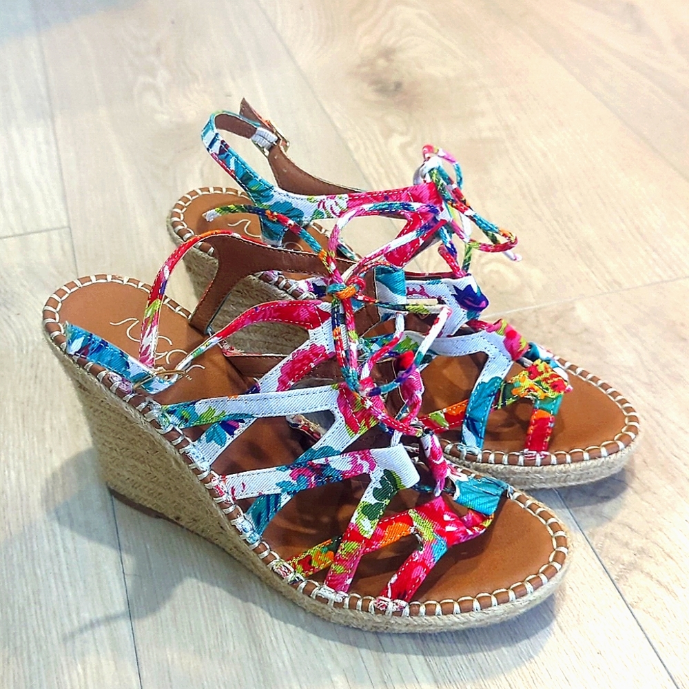 Sugar floral wedge lace up sandals. Size 8.5 Multicolor. Never worn